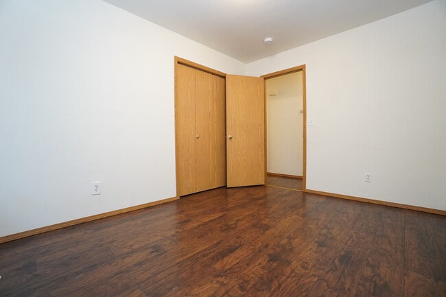 Building Photo - 82 3rd St