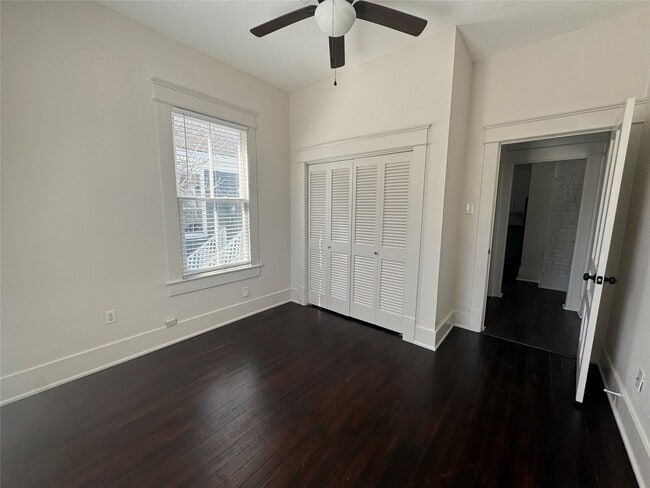 Building Photo - 801 St Marys Blvd
