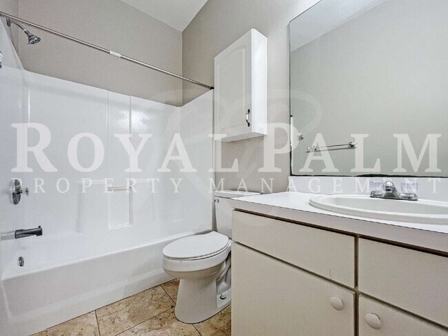 Building Photo - 3BR/2BA with Bonus Garage Energy — Welcome to 906 Alfreda!