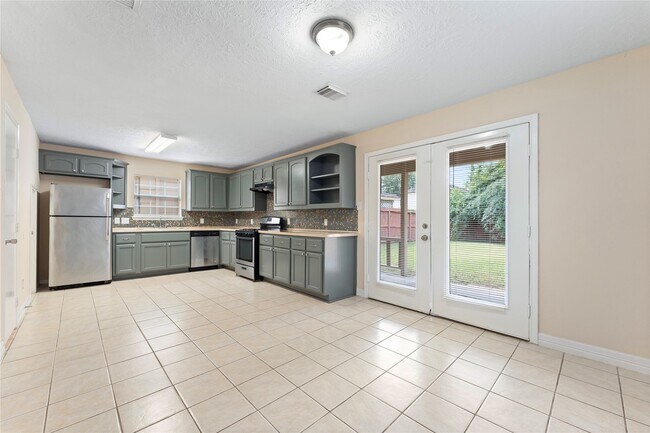 Building Photo - 11510 Palmsprings Dr