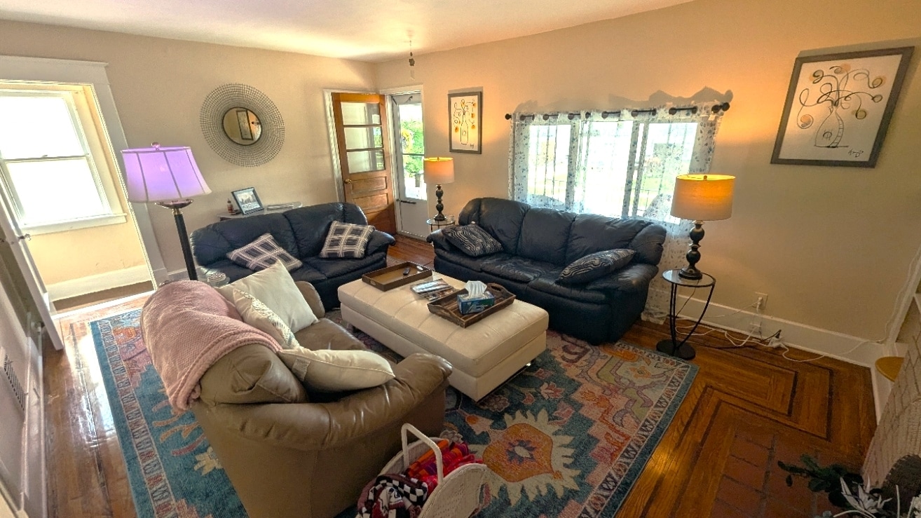 Building Photo - 201 Lovering Ave