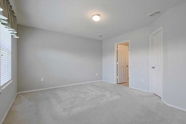 Building Photo - 1613 Waggoner Dr