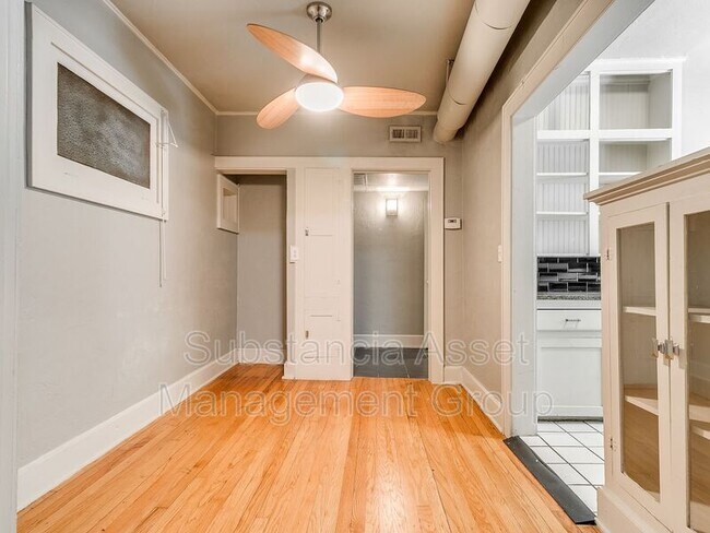 Building Photo - 429 NW 11th St