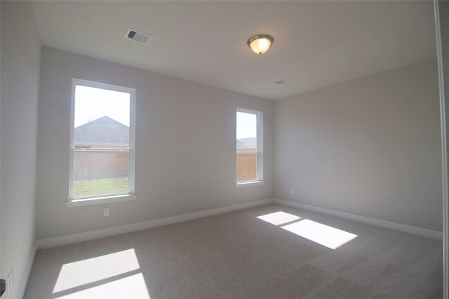 Building Photo - 3419 Hughes Mdw Wy