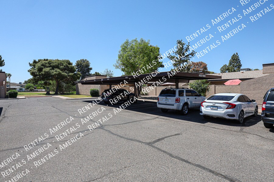 Building Photo - 4555 W Continental Dr