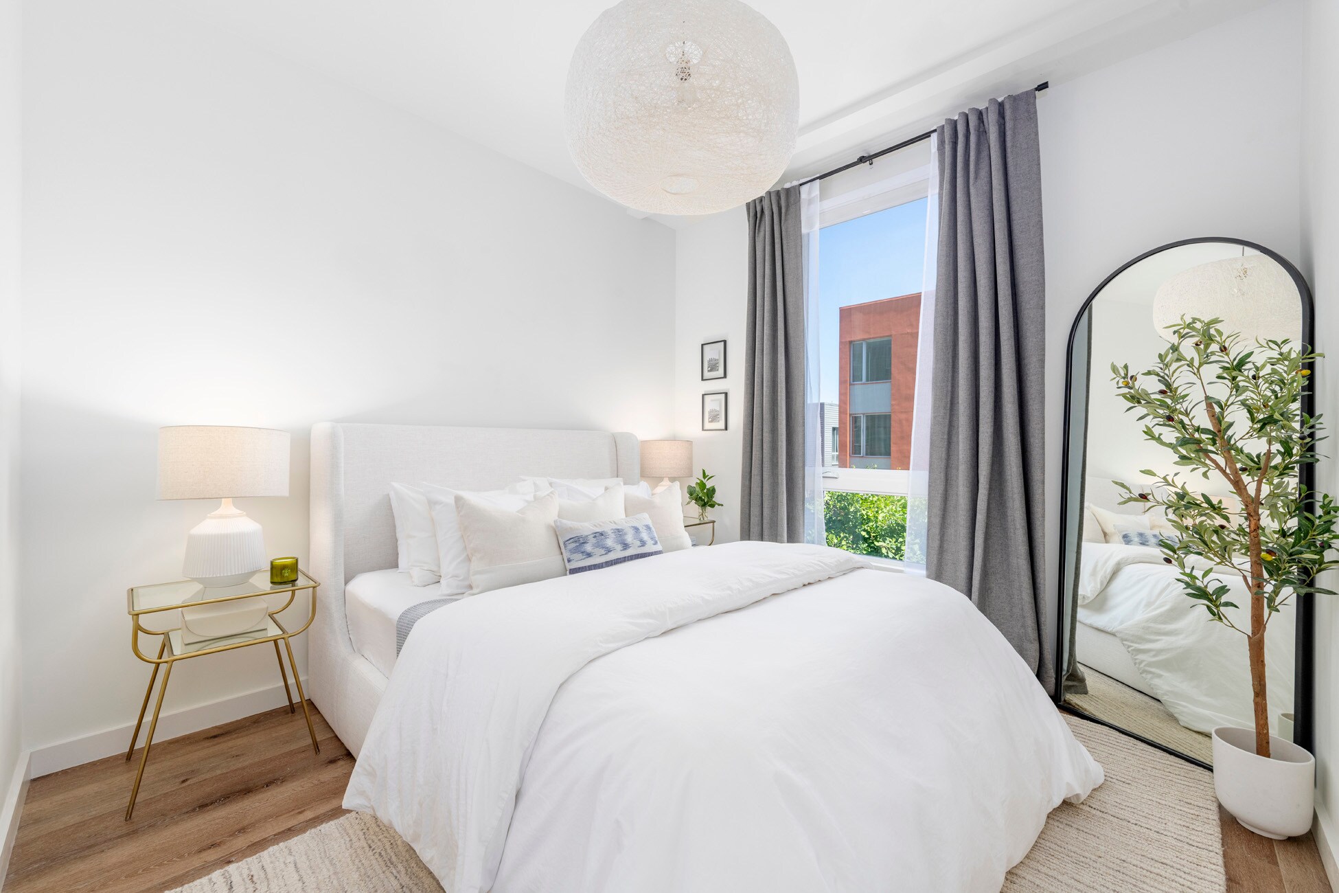 Building Photo - 555 Innes Ave