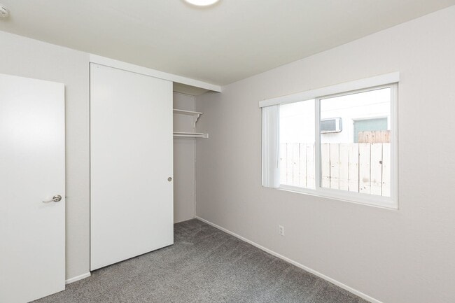 Building Photo - 3 Bedroom Home in Mira Mesa
