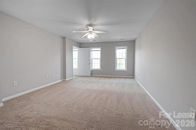 Building Photo - 118 Steam Engine Dr