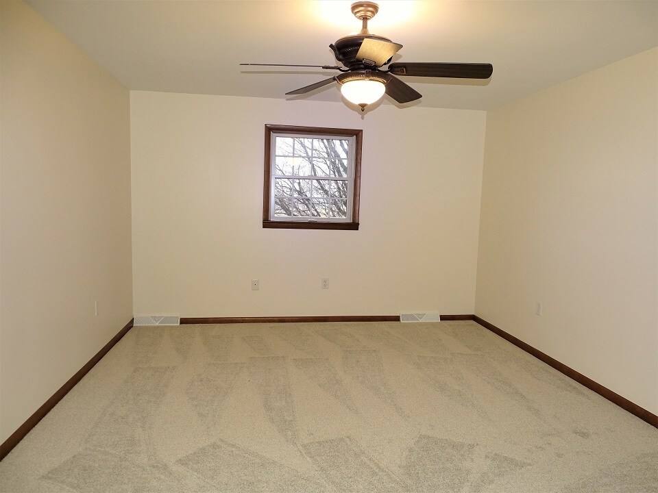 Building Photo - 2228 Junction Rd