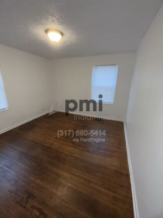 Building Photo - 3539 N Euclid Ave