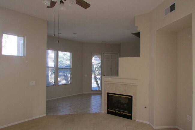 Building Photo - Coming Soon....Lovely 3 Bedroom in Carlsbad