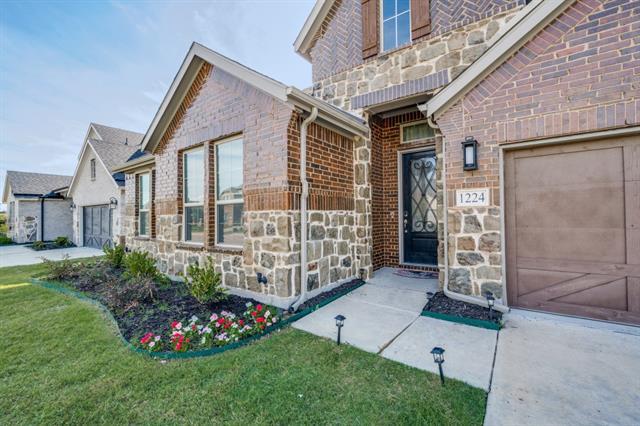 Building Photo - 1224 Villalonga Dr