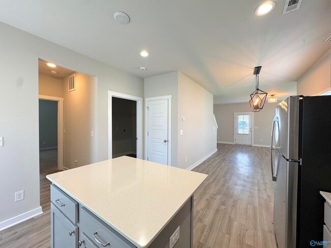 Building Photo - 219 Cotton Bayou Dr