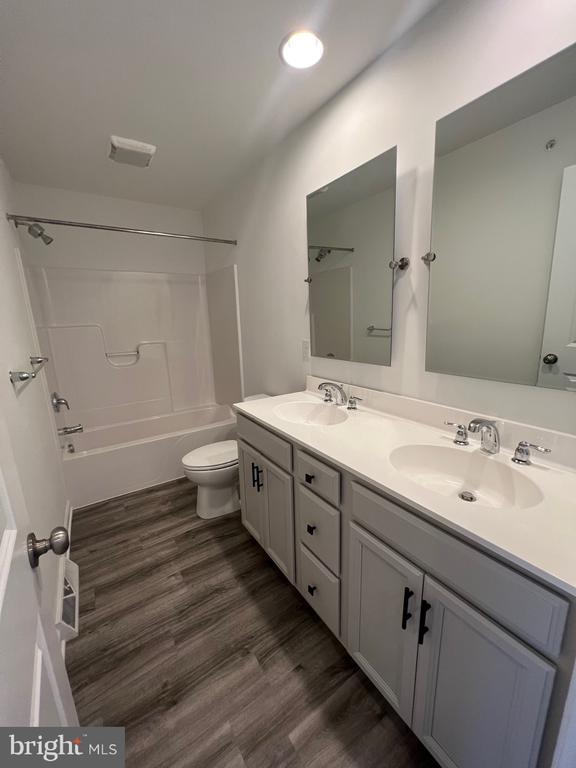 Building Photo - 1410 Market House Ln