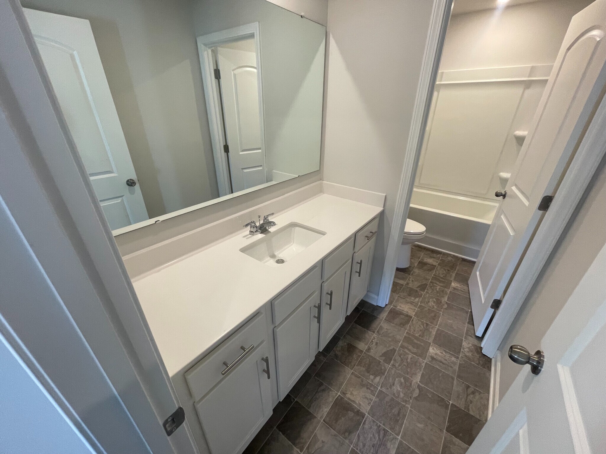 Building Photo - Room in House on Lavender Meadows Ct