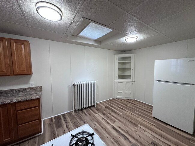 Building Photo - 155 S Duke St