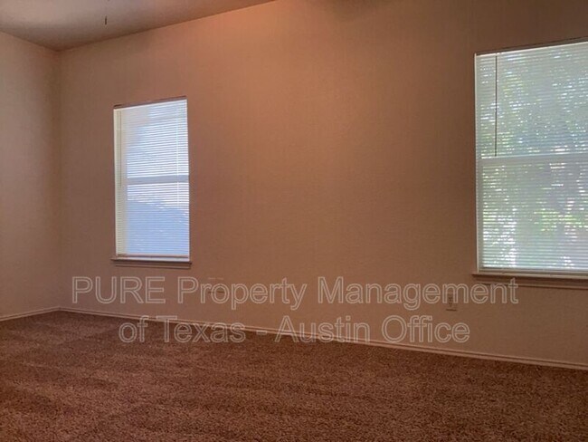 Building Photo - 304 Windridge Village Cove