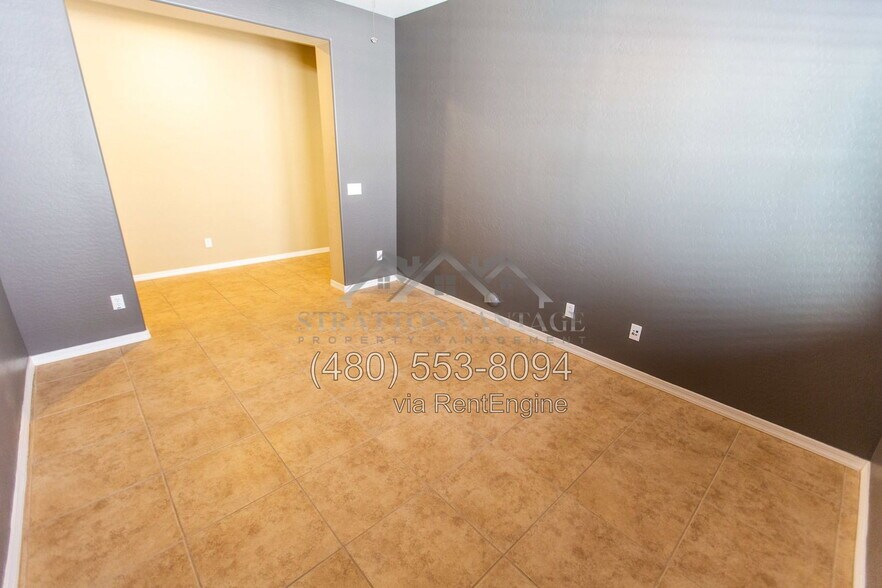 Building Photo - 20767 W Ridge Rd