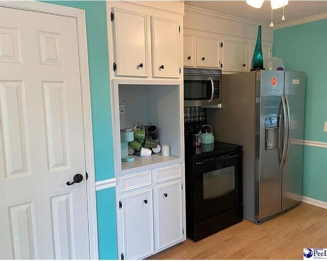 Building Photo - 3 bedroom 2 bath - In the heart of Florence