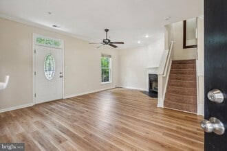 Building Photo - 8711 Spring Brook Way