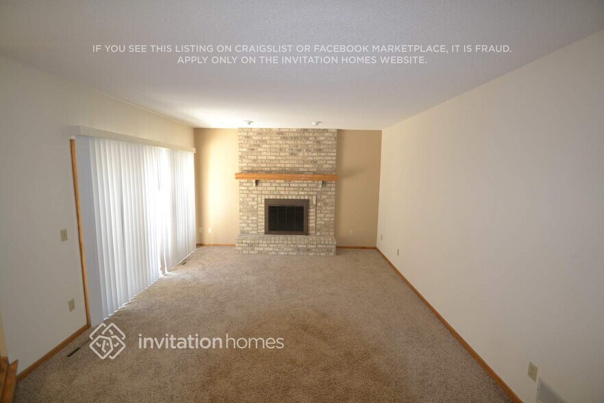 Building Photo - 14371 Raven St NW