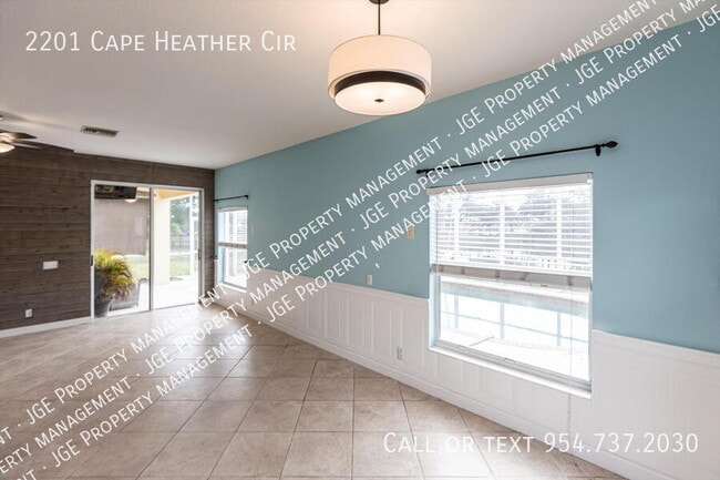 Building Photo - 2201 Cape Heather Cir
