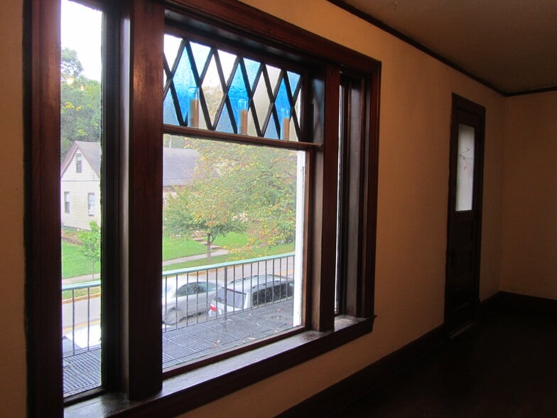 Living room window with balcony visible - 204 S 6th St