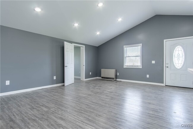 Building Photo - 14530 Dodge Ave