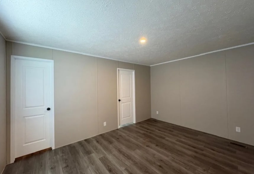 Building Photo - 423 Dubois Dr