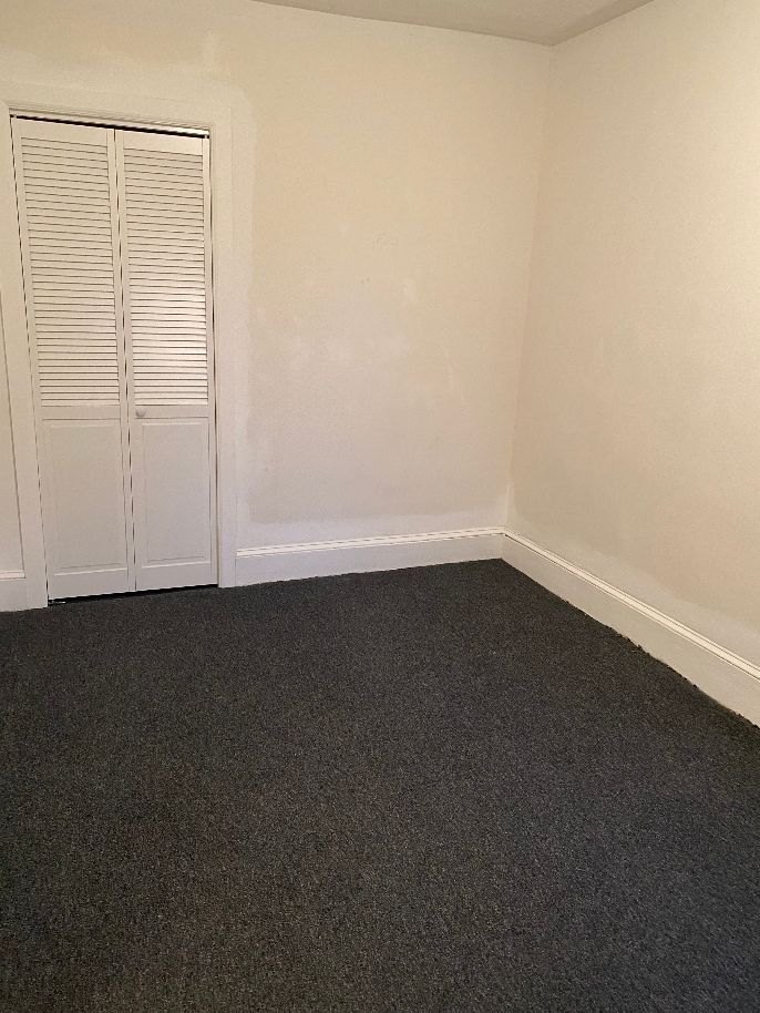 Building Photo - 151 Locust St