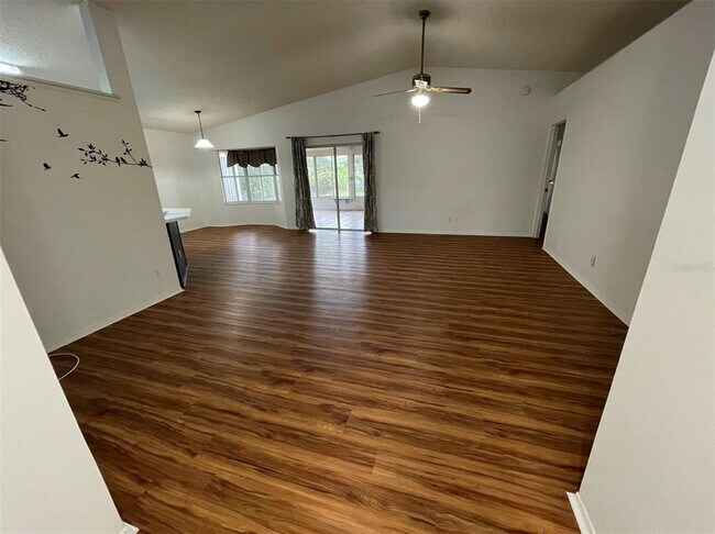 Building Photo - 12821 Lower River Blvd