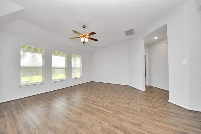 Building Photo - 2326 Kelson Cove Dr