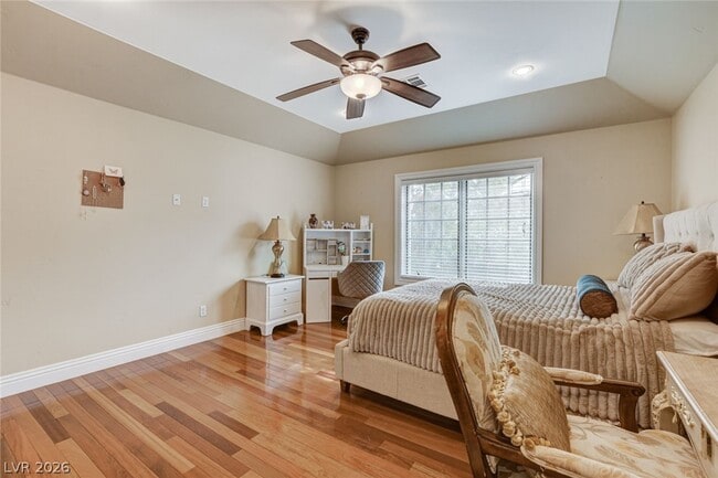 Building Photo - 7001 Alamitos Cir