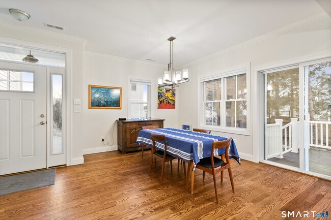 Building Photo - 210 High Ridge Ave