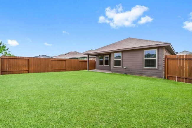 Building Photo - 14409 Sugar Pines Dr