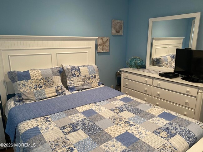 Building Photo - 1501 Boulevard