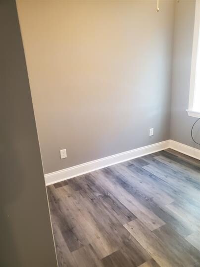 Building Photo - 1607 Division St