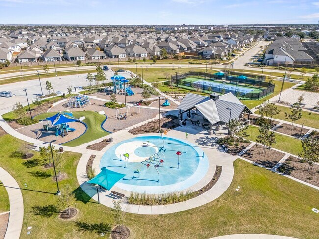 Building Photo - 7818 Starfish Arbor Dr