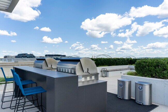 Building Photo - 88 V St SW