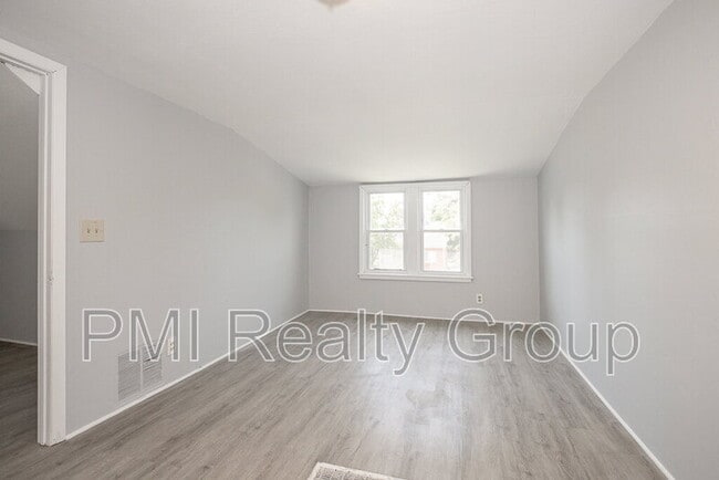 Building Photo - 16905 Palda Dr