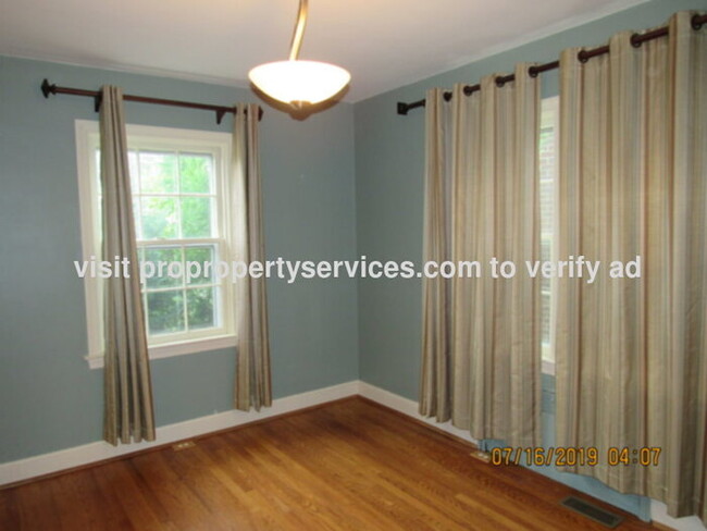 Building Photo - Charming Renovated Brick Cape Cod In Estab...