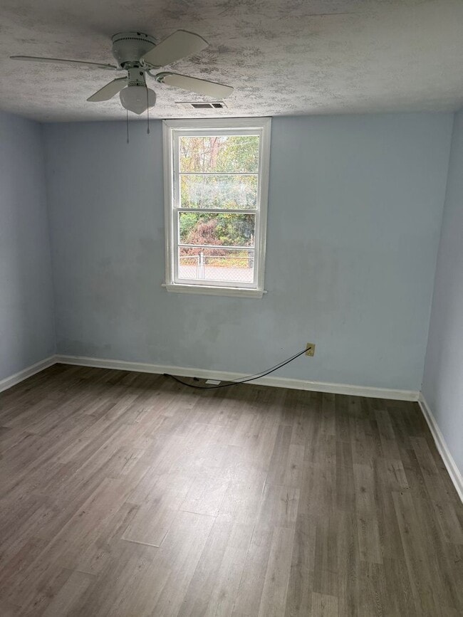 Building Photo - 485 Mellon St