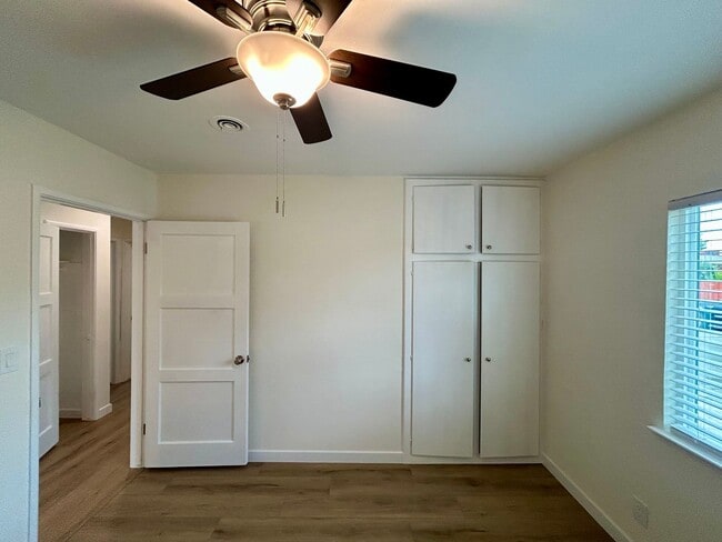 Building Photo - Fantastic San Lorenzo Village Home!   Move...