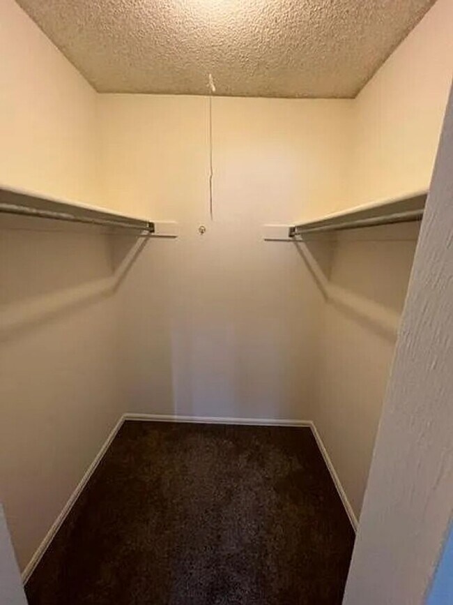Building Photo - 2 Bedroom South Boulder Condo Available fo...