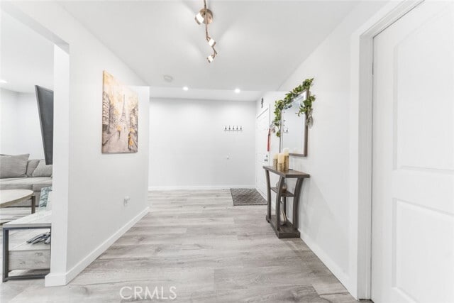 Building Photo - 3010 Montrose Ave