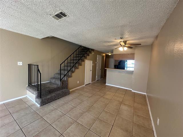 Building Photo - 2174 Aspen Dr