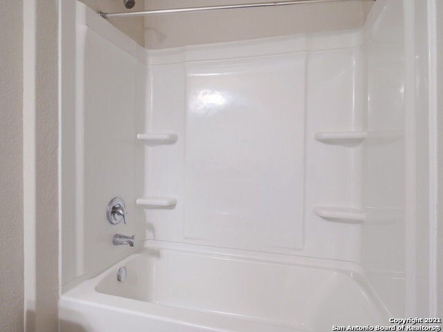 Building Photo - 2852 Rosefinch-