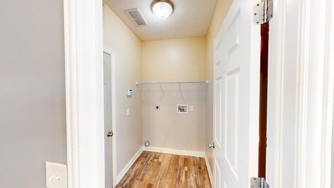 Building Photo - 5876 Myrick Rd