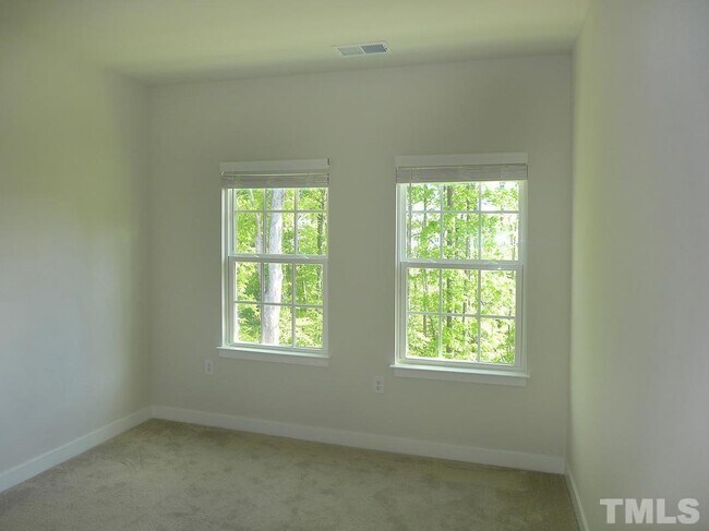 Building Photo - 137 Callowhill Ln