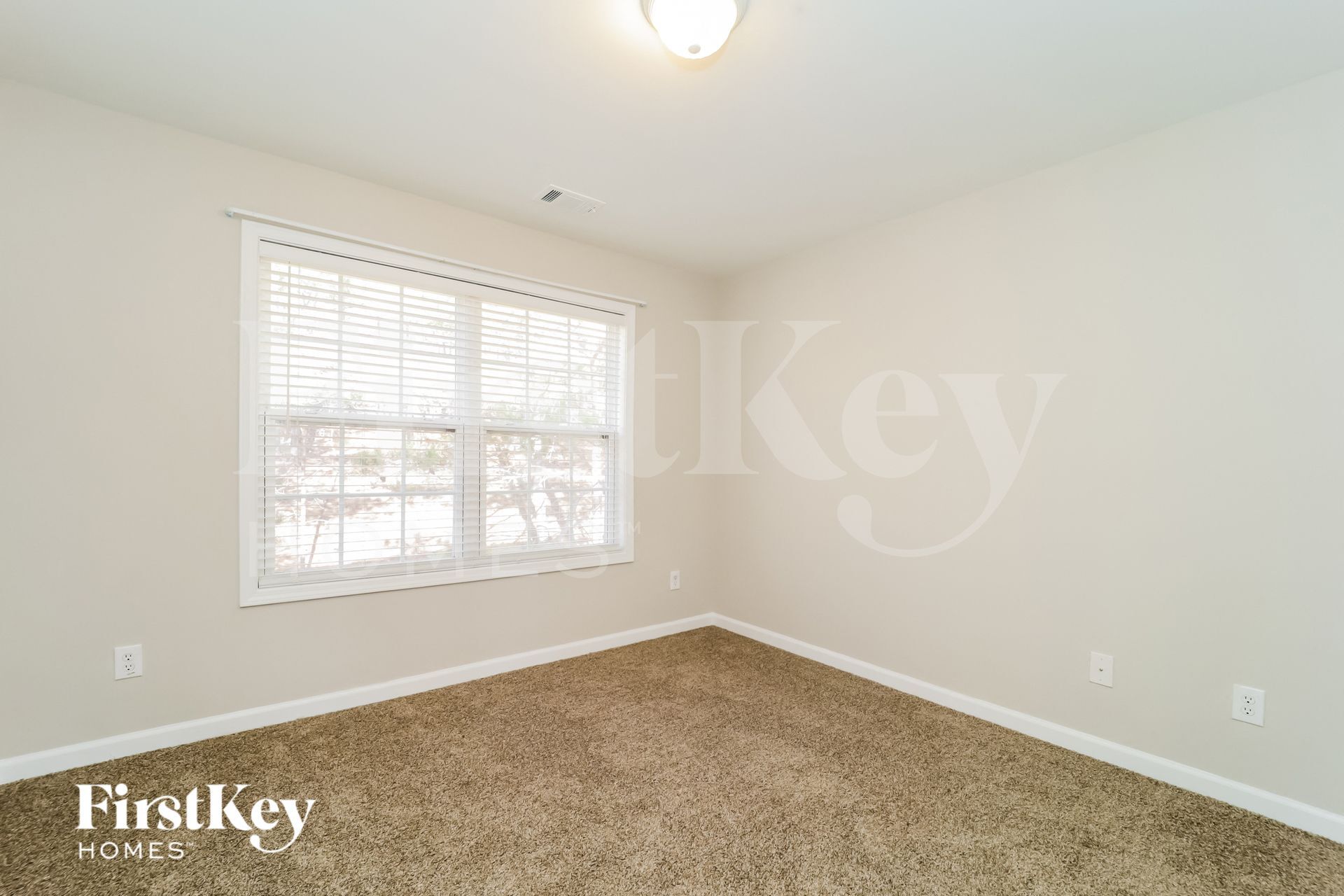 Building Photo - 5811 Buckner Creek Dr SE